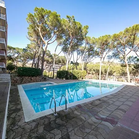 Apartment Apartamento, Piscina, Mts De La Playa, St Feliu Guixols, C Brava Sant Feliu de Guixols